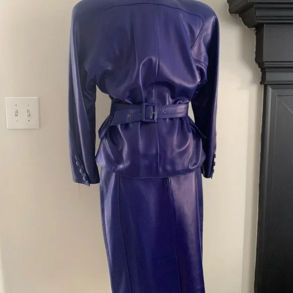 Jitrois Vintage Lambskin skirt and Jacket - Picture 3 of 16